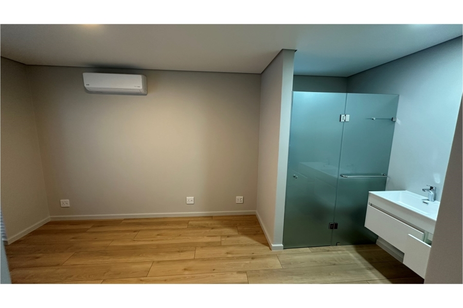To Let 3 Bedroom Property for Rent in Lemoenkloof Western Cape